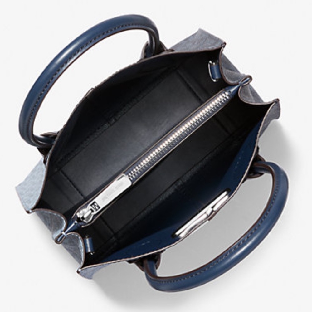 Michael Kors Blue and Black Women's Bag - Picture 2 of 16